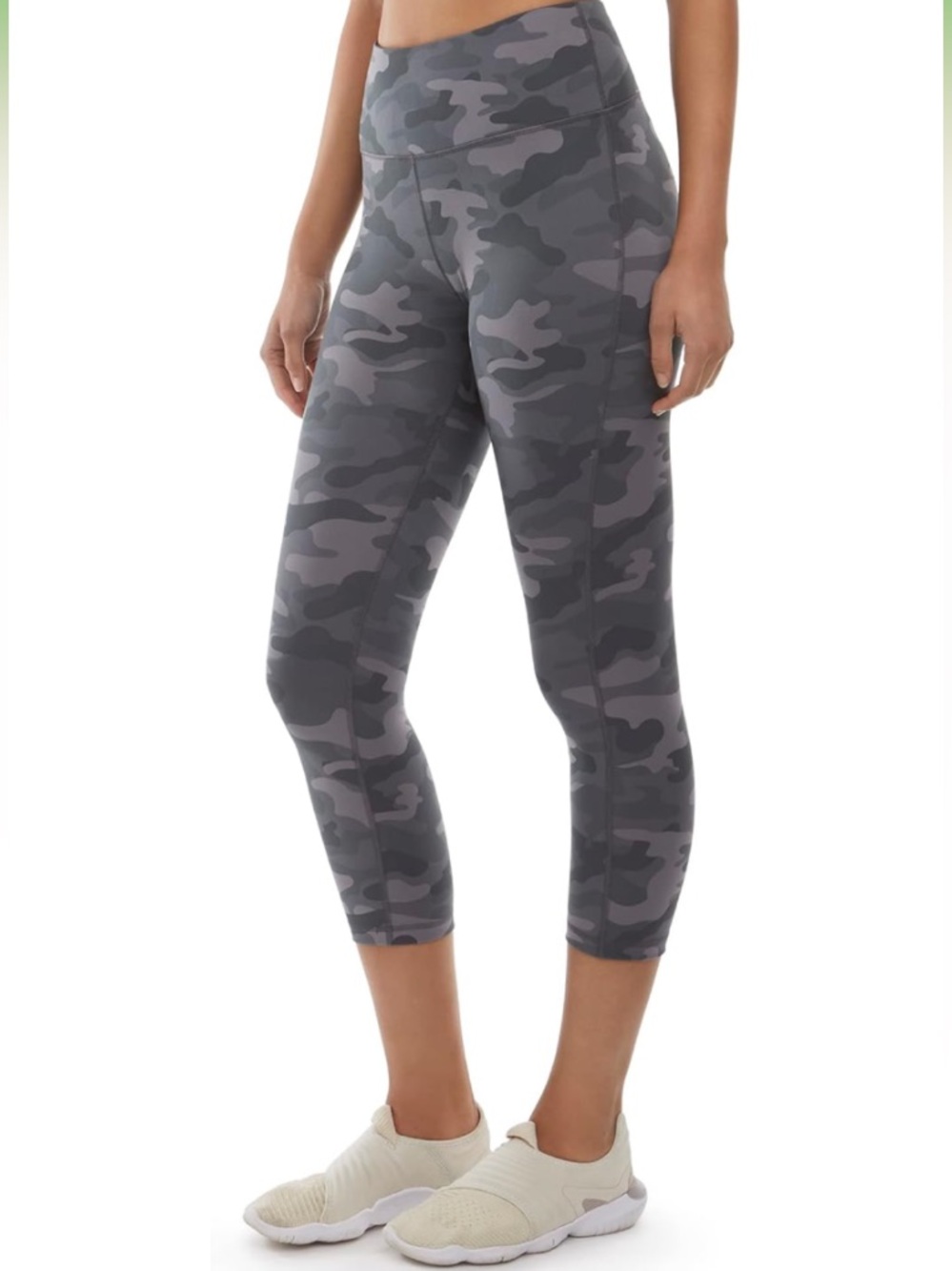 Danskin Women’s Camouflage High-Rise 7/8 Leggings Large NWT Athleisure